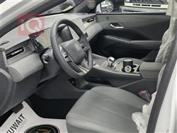 بی وای دی Qin Plus